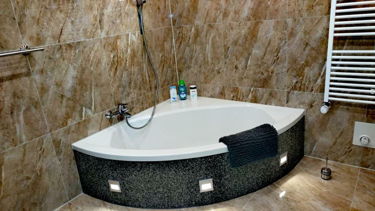 Privatwohnung Rybczynski Undenheim Εξωτερικό φωτογραφία